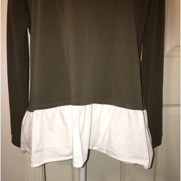 Vince Camuto Oversized Faux Layered Top - Picture 3 of 10